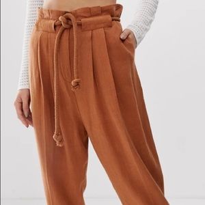 gutsy linen tapered pants with rope belt
